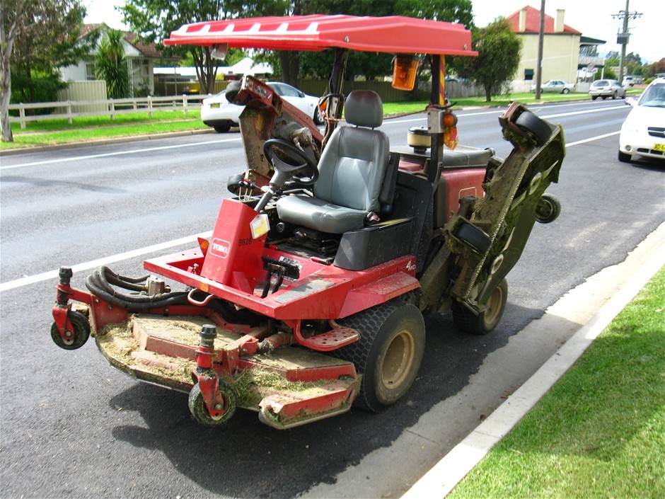 Toro groundsmaster best sale 4000d for sale