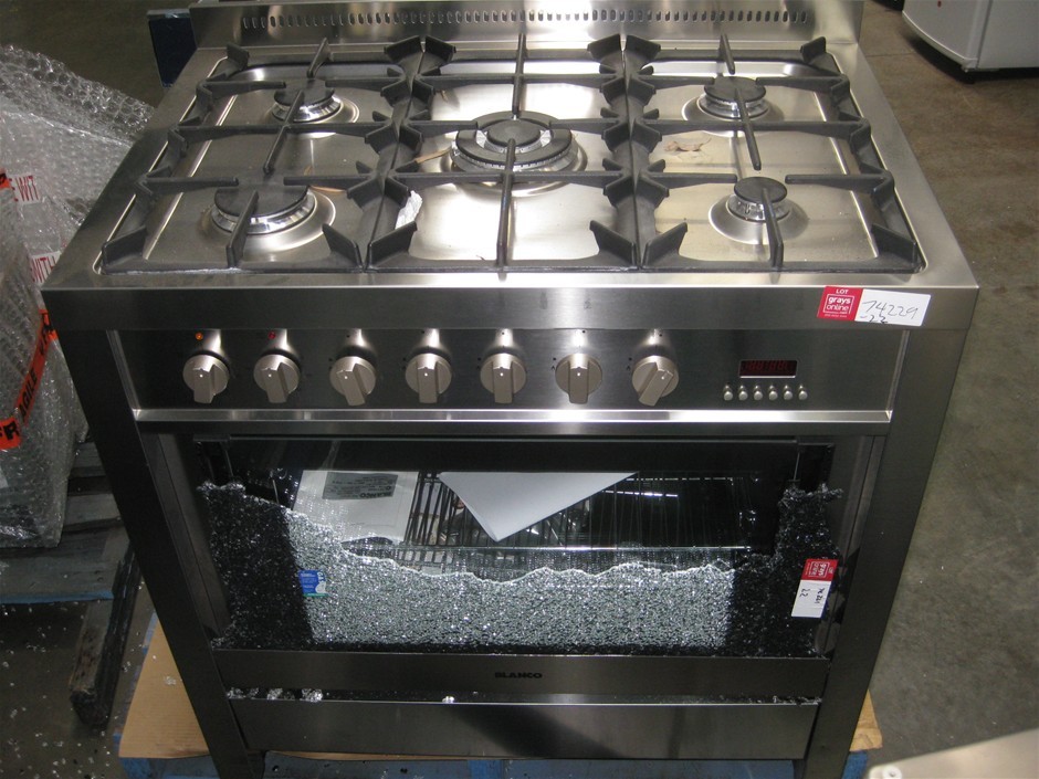 Blanco 90cm Cooker with 5 Burner Cooktop & 6 Function Oven Auction
