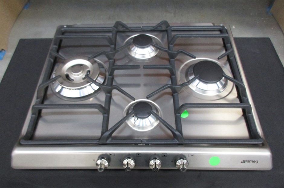 Smeg 60cm Stainless Steel Gas Cooktop - Model CIR60X Auction ...