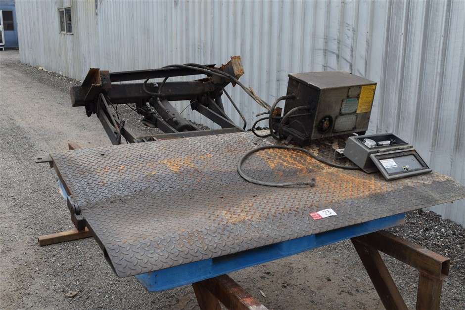 Tieman 500kg Capacity Hydraulic Tail Lift Assembly Auction (0023 ...