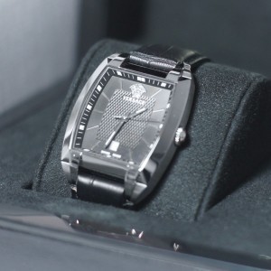 RRP $2,300 - Men's Versace Character Ton