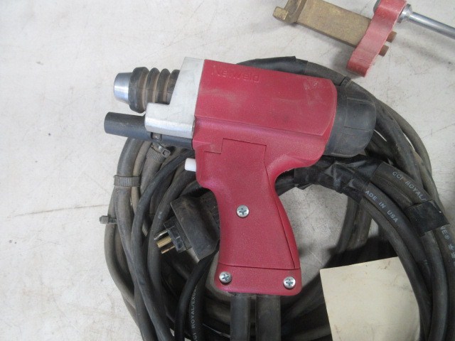 2 x Nelson Stud Welding Gun NS 40 B3 Auction (0033-9005828) | Grays ...