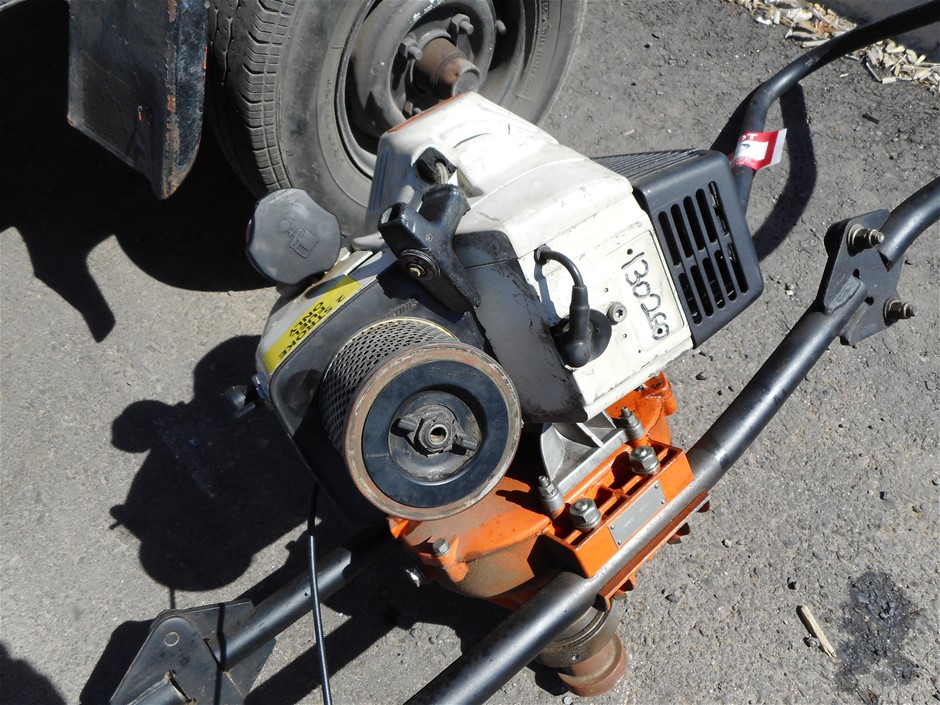 Stihl post hole digger, two stroke fuel, Auction (00103013275) Grays Australia