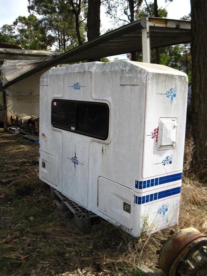 How Much Does A Sleeper Semi Weigh