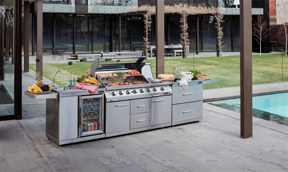 Gasmate shop outdoor kitchen