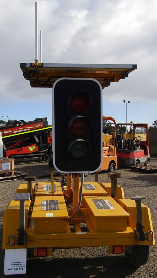Portable Traffic Control Trailer. Auction (00043014677) Grays Australia