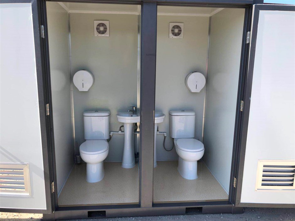 Unused Portable Double Toilet Block, Portable Building Auction