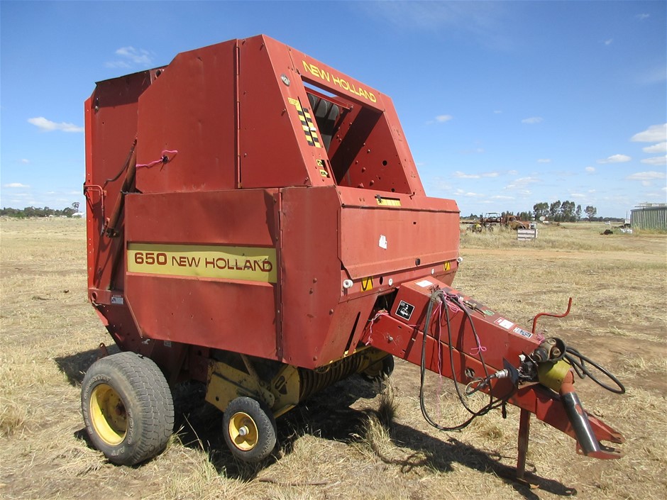 New Holland 650 Round Baler Auction (02333015013) Grays Australia