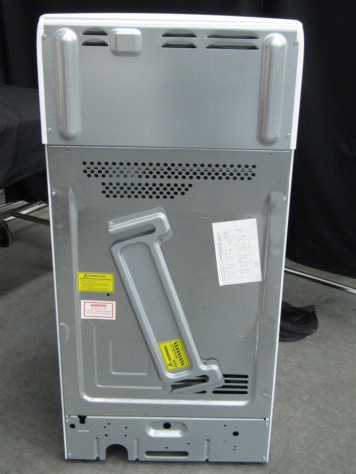 Westinghouse WLE525WA 54cm Freestanding Electric Oven/Stove Auction