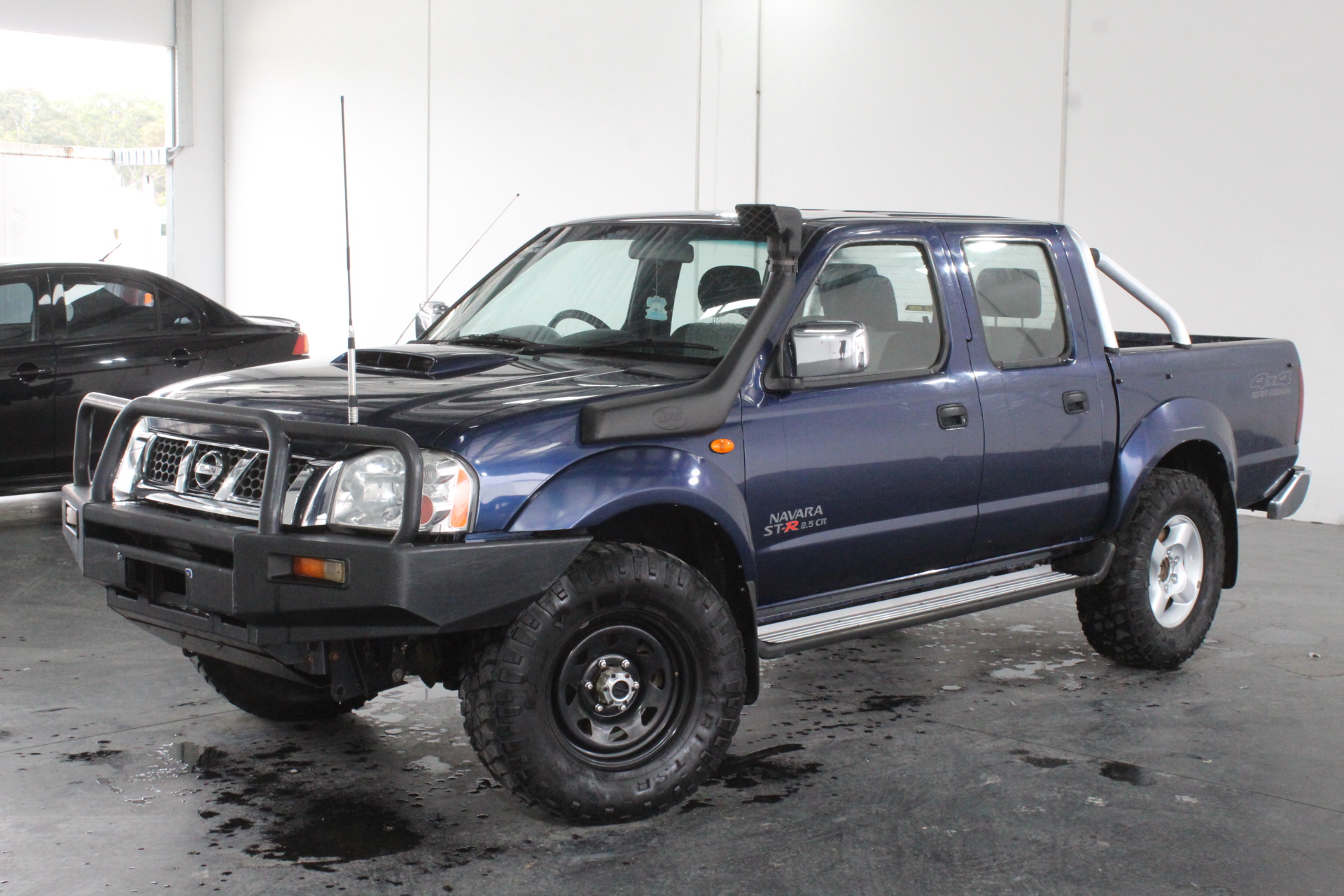 2011 Nissan Navara STR (4x4) D22 Turbo Diesel Manual Dual Cab Auction (00013436393) Grays
