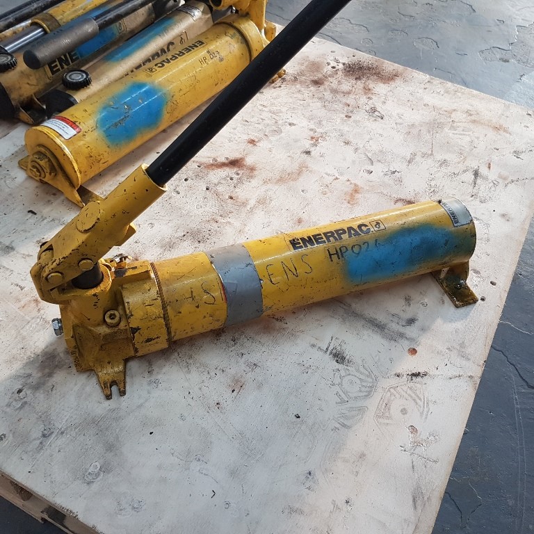 ENERPAC P80 Hydraulic Hand Pump Auction (00423015255) Grays Australia