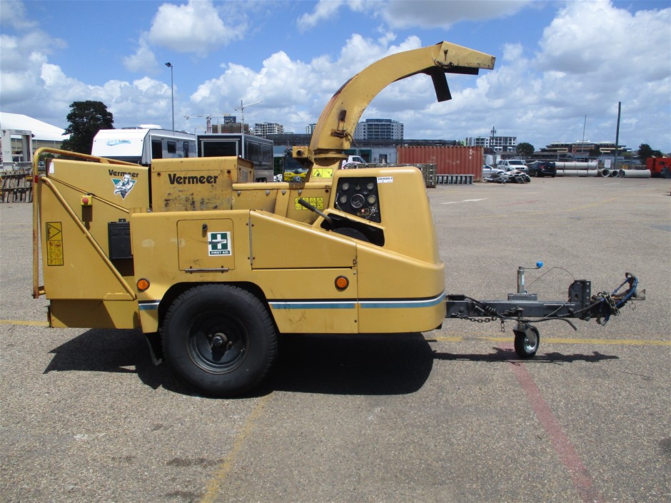 Qty 1 x Vermeer BC 1000 XL Wood Chipper Auction (0003-7022098) | Grays ...