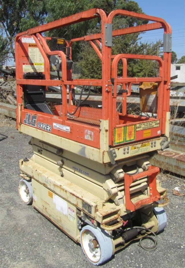 JLG 1932E2 Scissor Lift Auction (0005-3015456) | Grays Australia