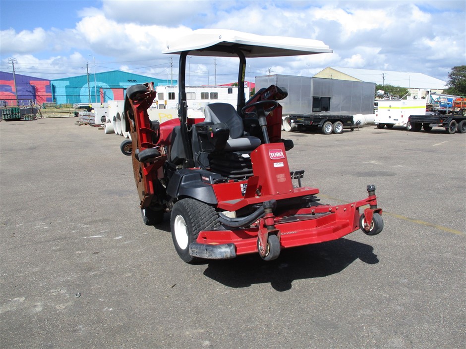 2013 Toro GroundsMaster 4000 30605 Rotary Mower Auction (0006-7022428