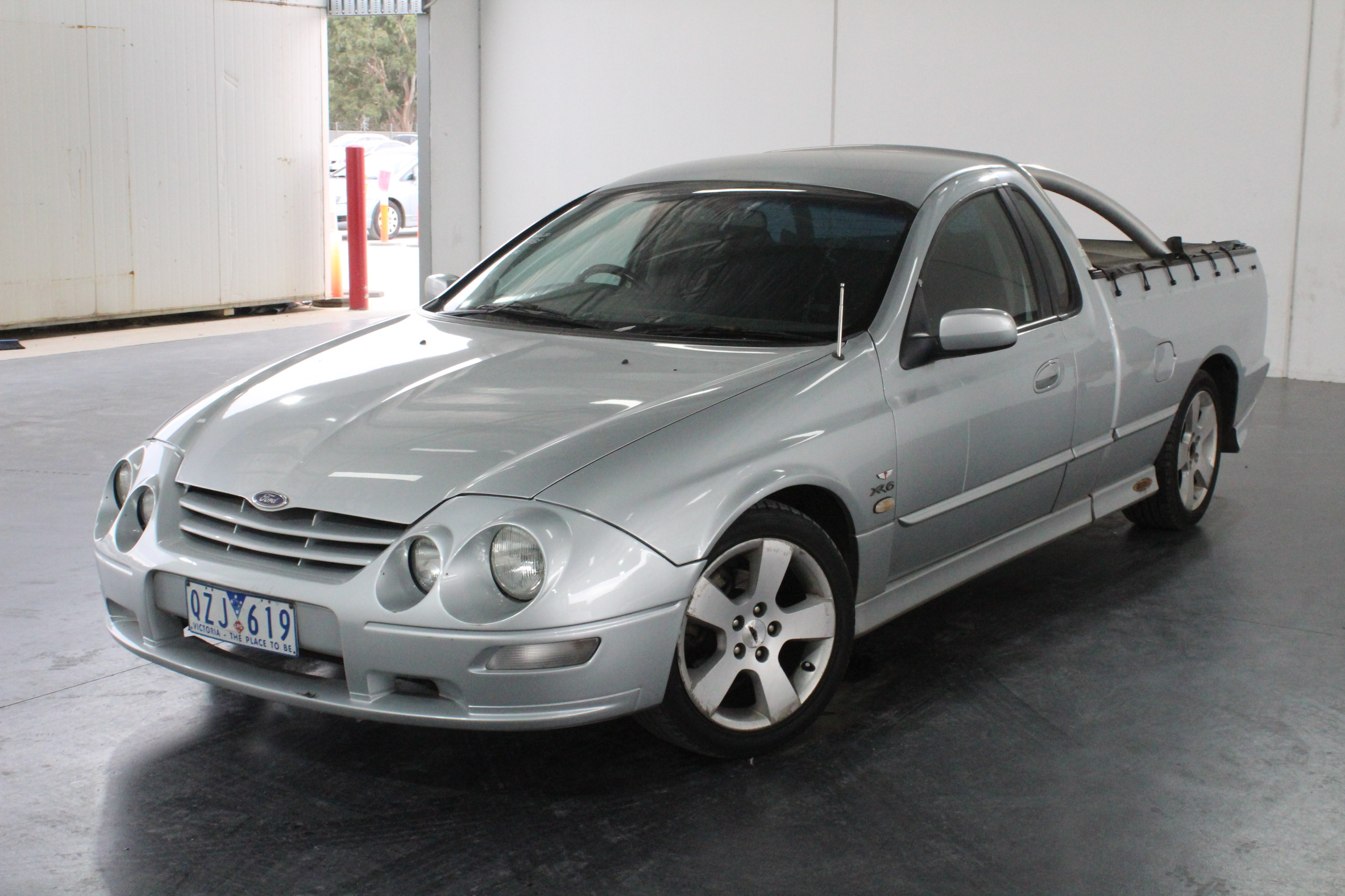 2001 Ford Falcon AU 2 XR6 VCT Tickford Pursuit Ute Auction (0001 ...