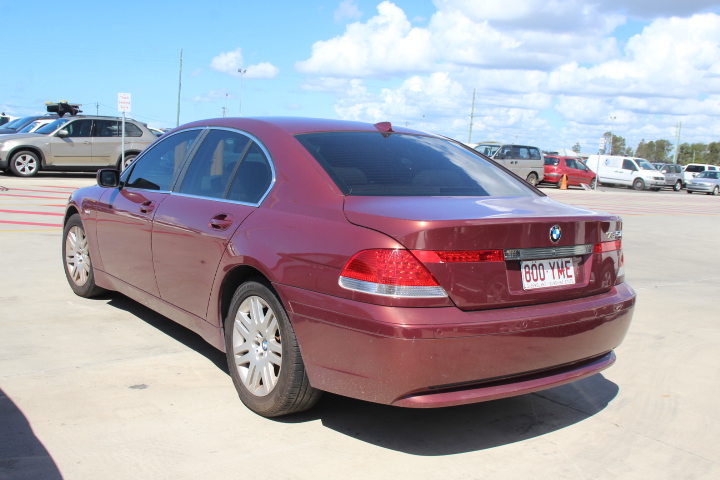 Bmw 735i 2002