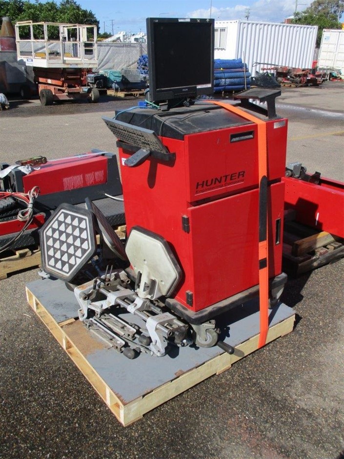 Hunter DSP600 Wheel Alignment Machine Auction (01857025624) Grays