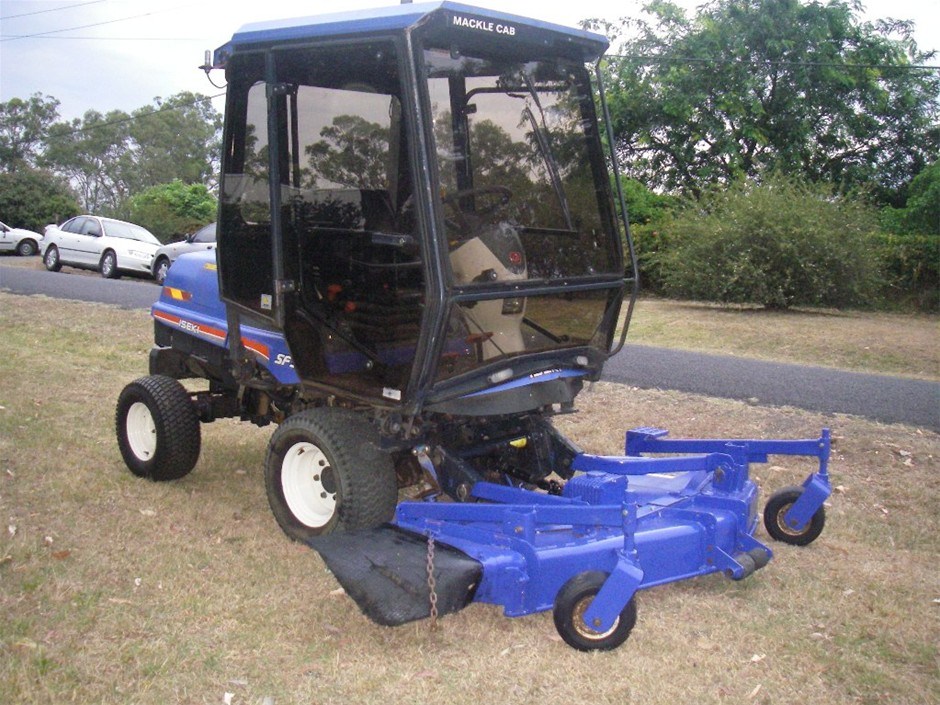 Iseki SF370 2008 model 4 wheel drive mower with Mackel Air Conditioned
