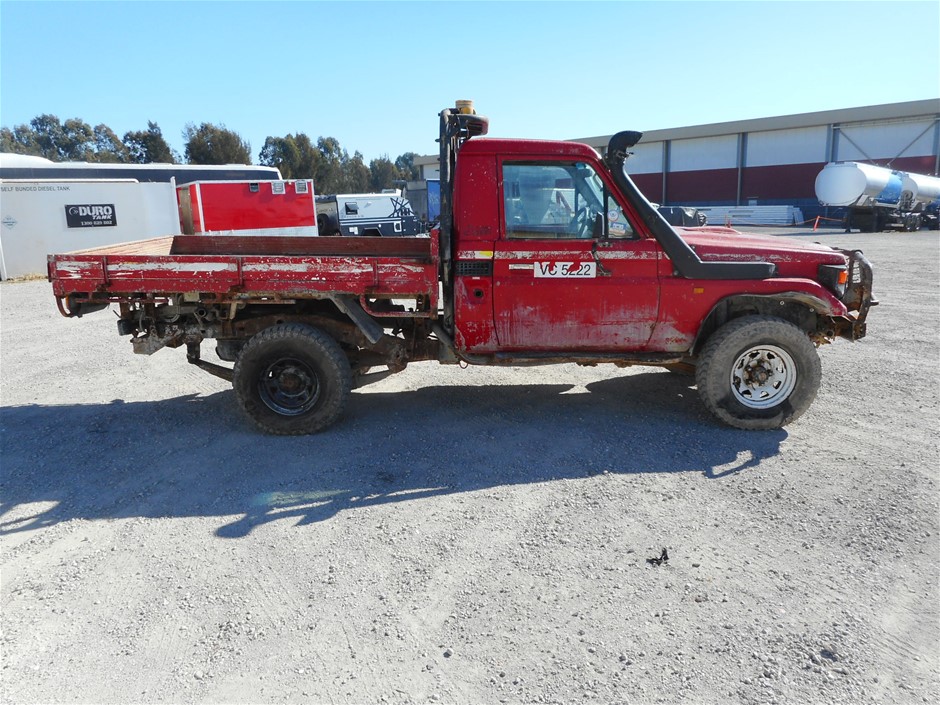 2000 Toyota Land Cruiser Ute Auction (00055038769) Grays Australia