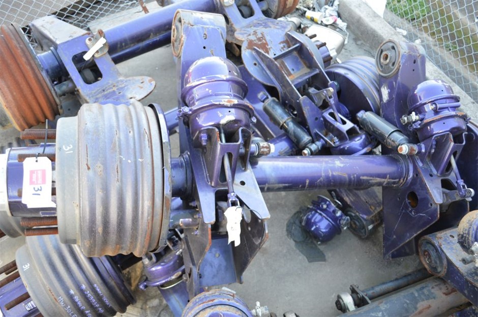 Qty 3 x Hendrickson Intrax Trailer Axles Auction (00315038714) Grays