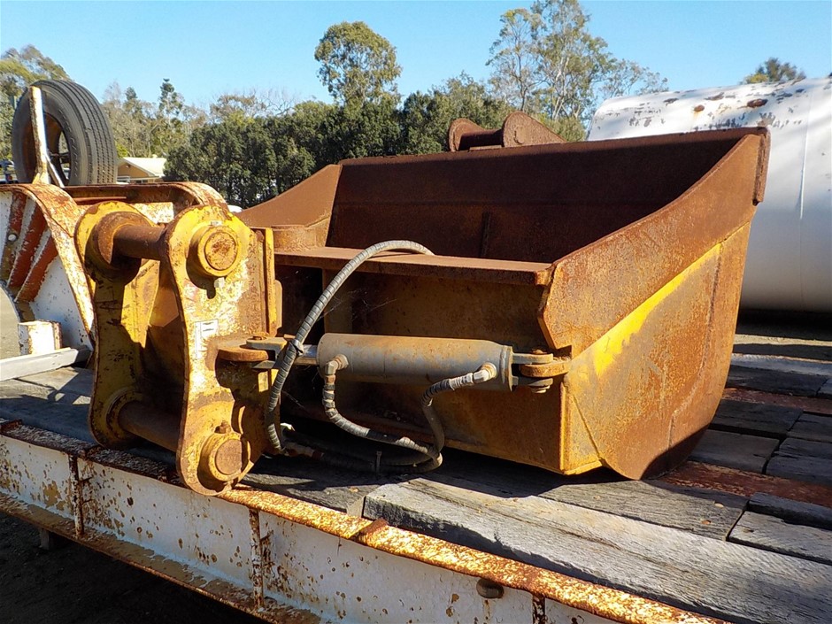 Excavator Swivel Bucket Auction (00327023914) Grays Australia