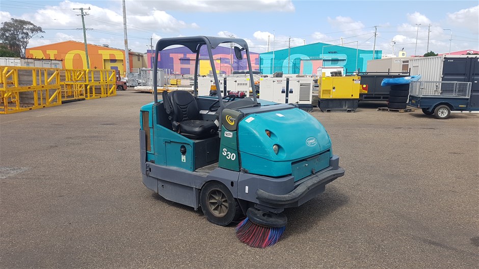 Tennant S30 Sweeper Auction (00017024483) Grays Australia