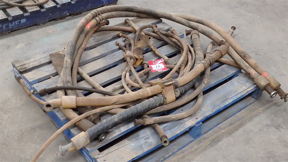 Caterpillar D9N Hydraulic Hoses Auction (00163016515) Grays Australia