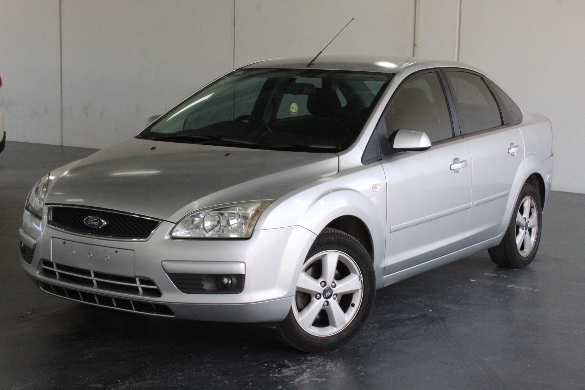 2007 Ford Focus LX LS Automatic Sedan Auction (0001-3453359) | Grays ...