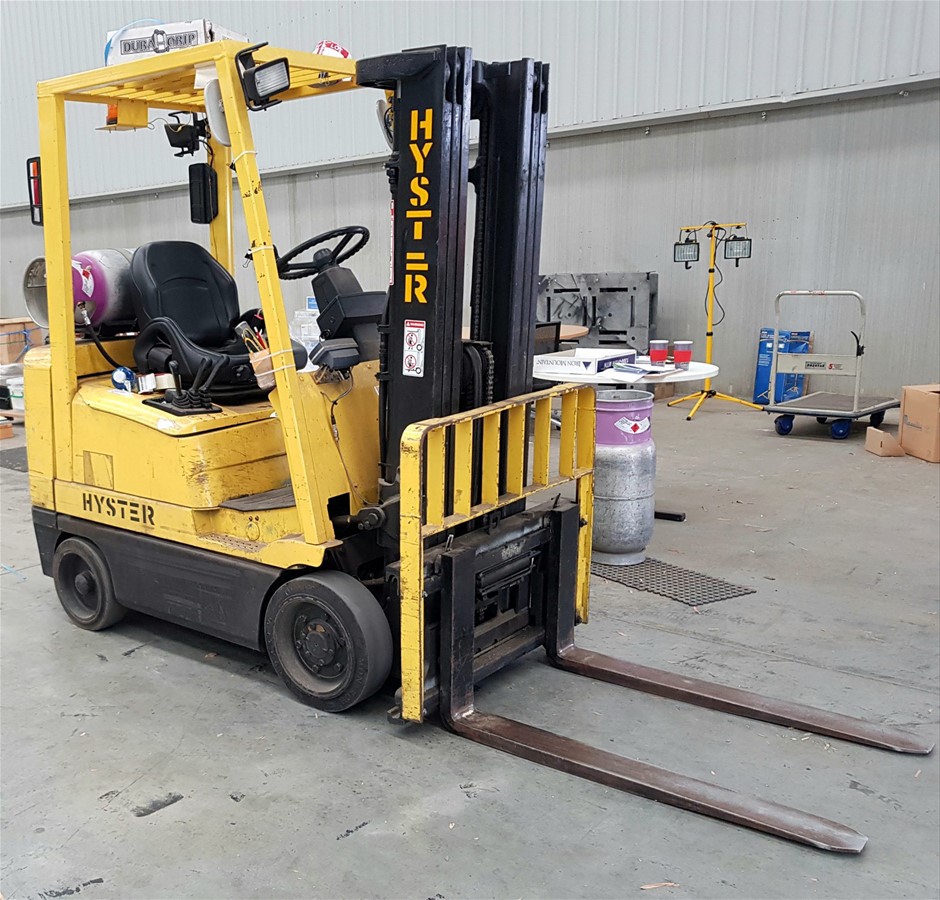 Hyster S40XMS 1.6T Counter Balance High Mast Gas Forklift Auction (0929 ...