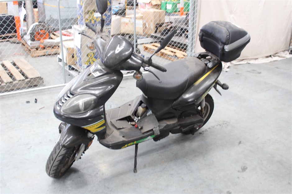 Alien 50cc Moped Auction (0009-9014981) | Grays Australia