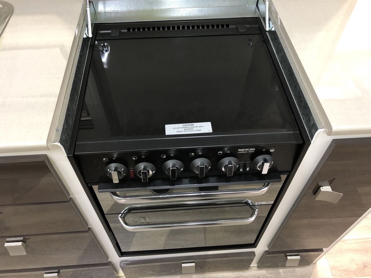 10mm Grade A Black Agate Beaded Stretchy Bracelet