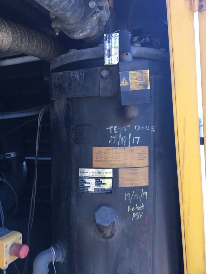 18K Gold - Filled Clustered Necklace Simulated Diamonds, 12MM Wide - 60.9cm