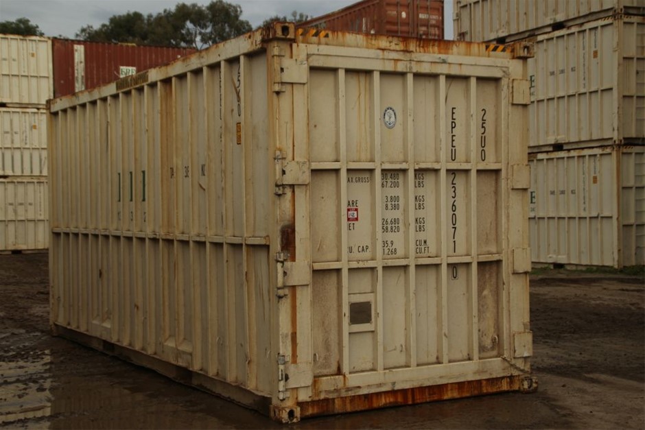 Elegant 18K Yellow Gold plated Simulated Diamond Necklace