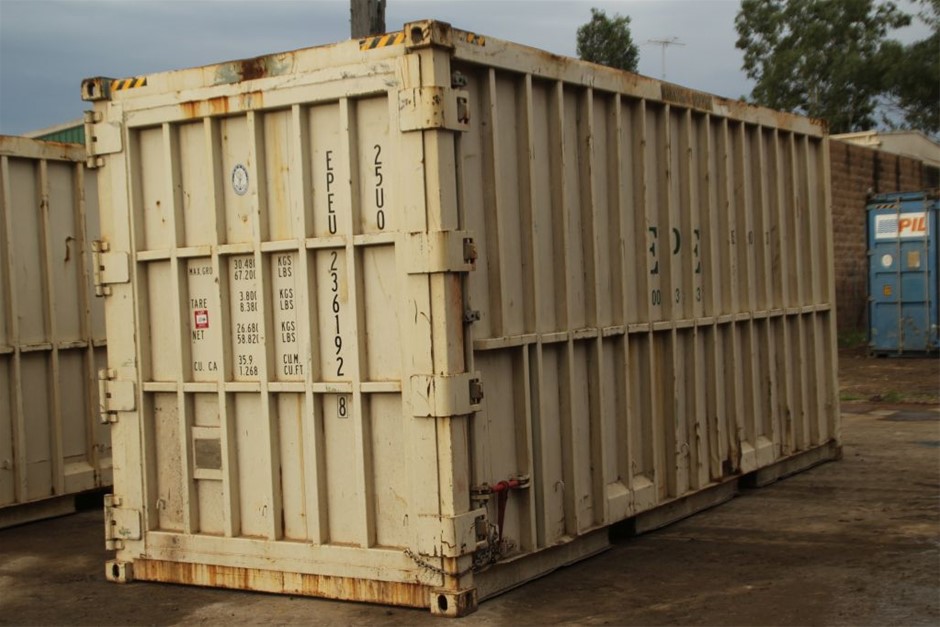 Elegant 18K Yellow Gold plated Simulated Diamond Necklace