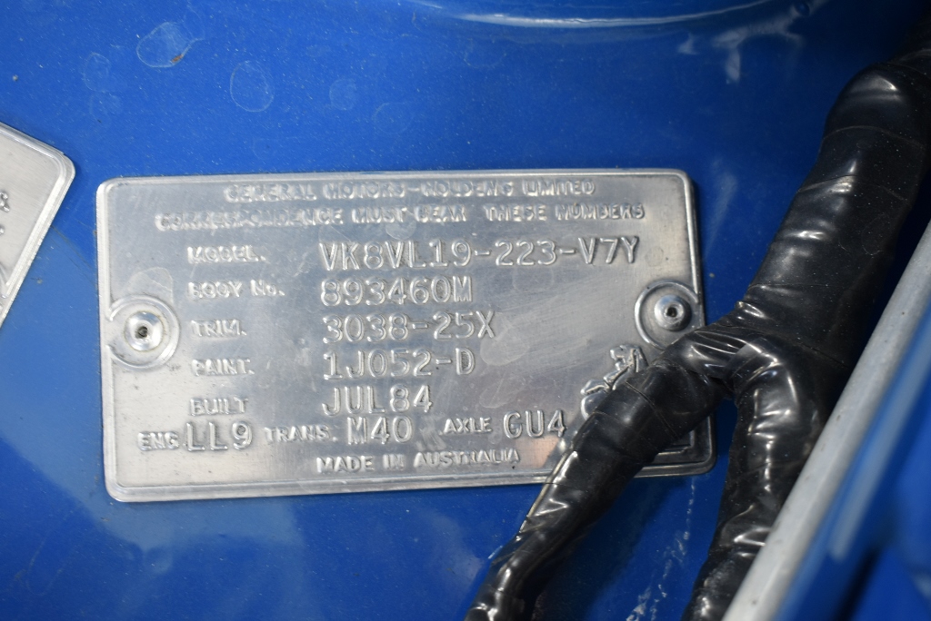 <p>Fimap Industrial Ride-On Floor Scrubber</p>