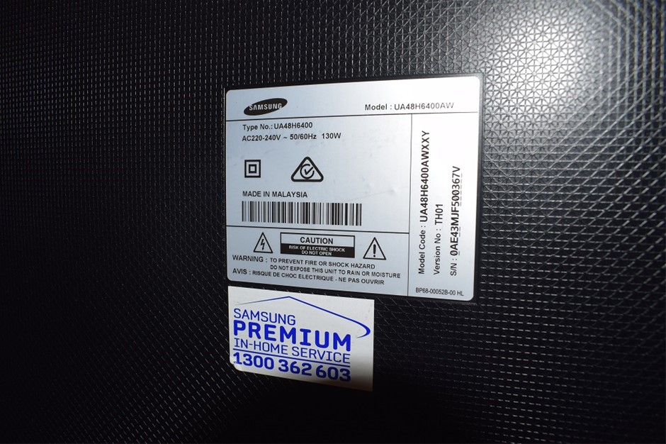 5-6mm Black & White Pearls with Black Rhinestone Platinum Plated Necklace