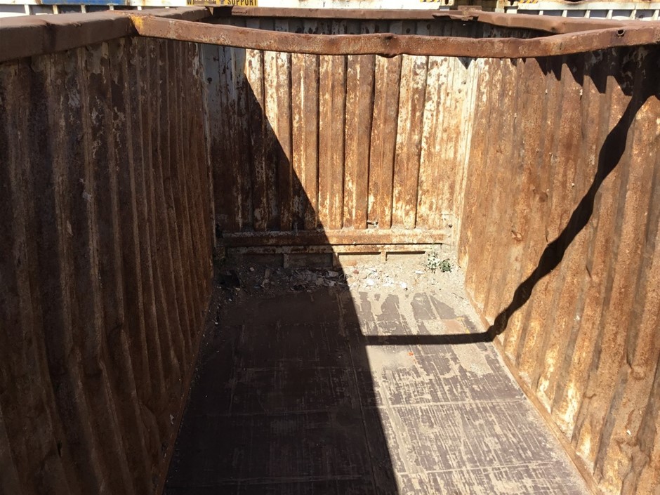 Tiger Eye & Swarovski® Austrian Crystal Platinum Plated Pendant Necklace