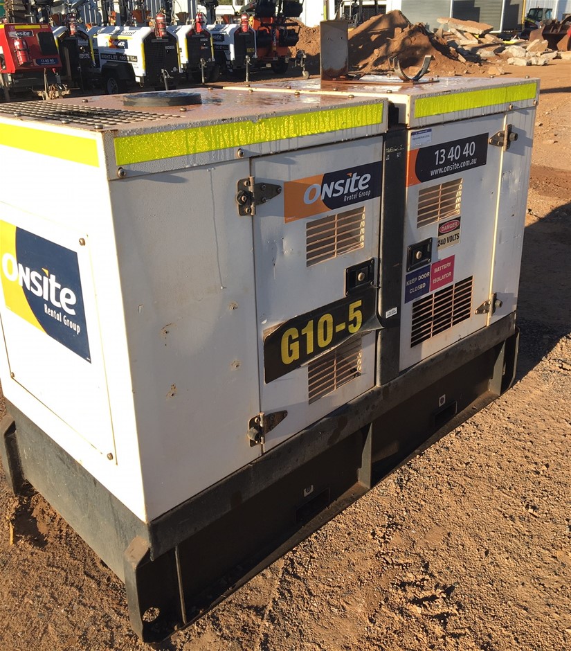 RIP CURL Party Jacquard Beach Towel, D: L 160cm x W 80cm, Green Olive. RRP: