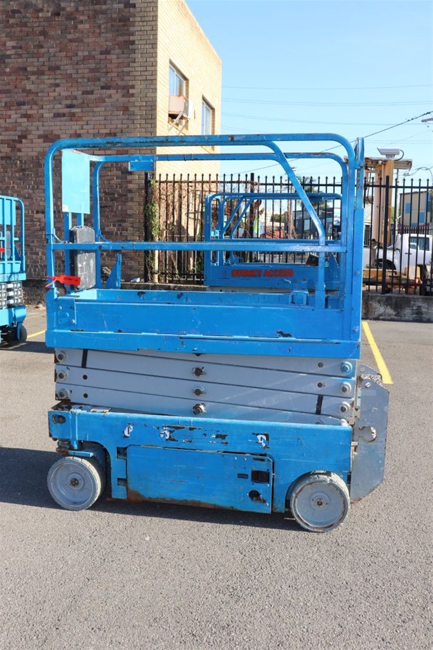 6mm Gorgeous Labradorite Gemstones Beaded Bracelet
