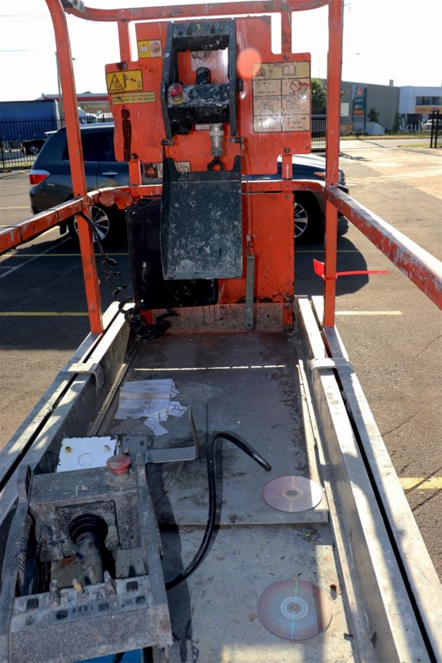 1.52ct Radiant Natural Emerald - Oval Cut