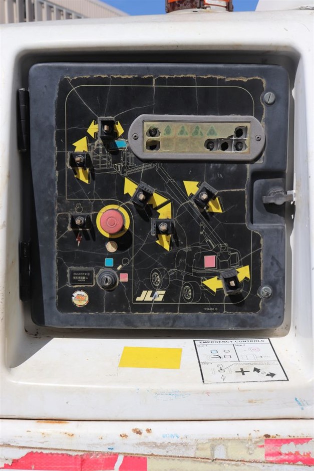 8-9mm Potato Shape Pearl with Real Platinum Plated Bracelet