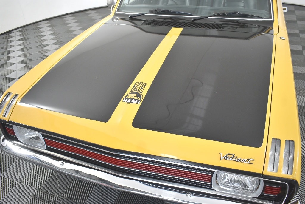 18K Gold-Filled Cuban Style Link Ring with Simulated Diamonds - Size 7