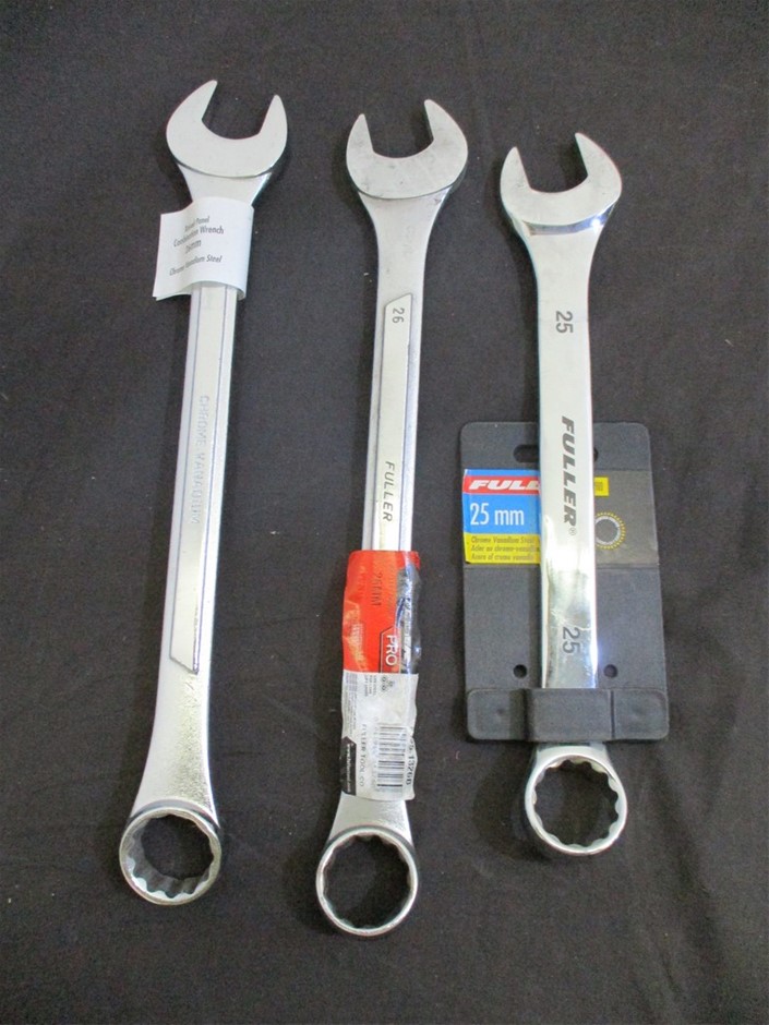 22K/Italy Solid Gold Filled Bracelet -(stamped 22K/Italy)-Warranty Quality