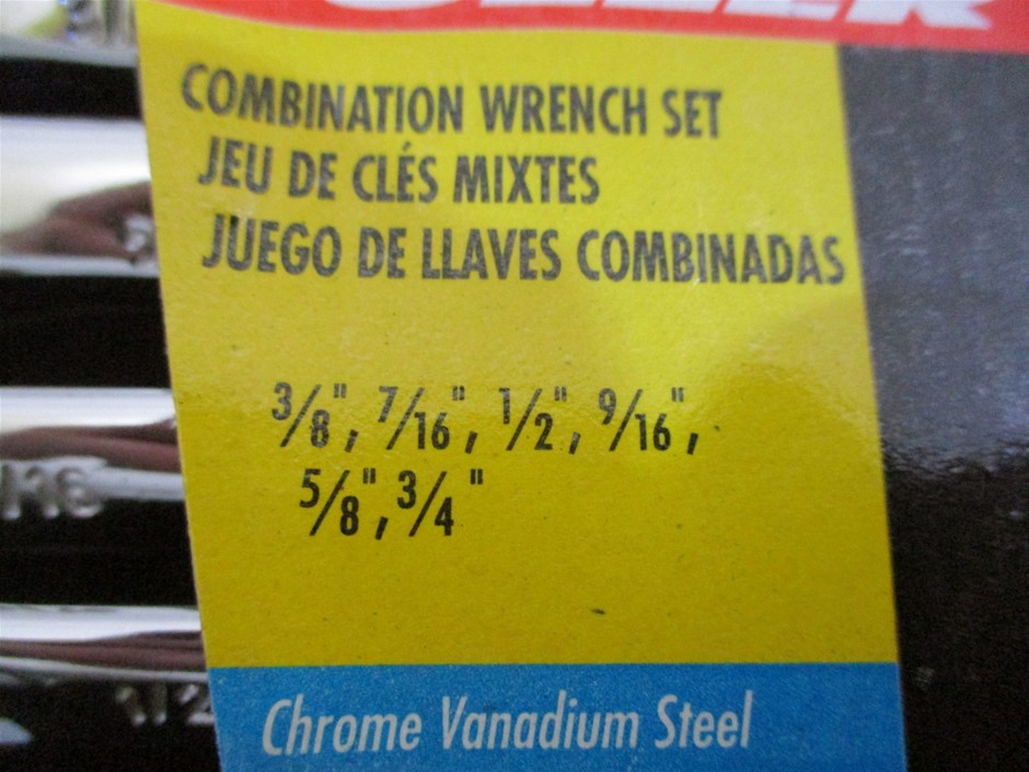 High Quality Simulated Diamond Women's Quartz Watch