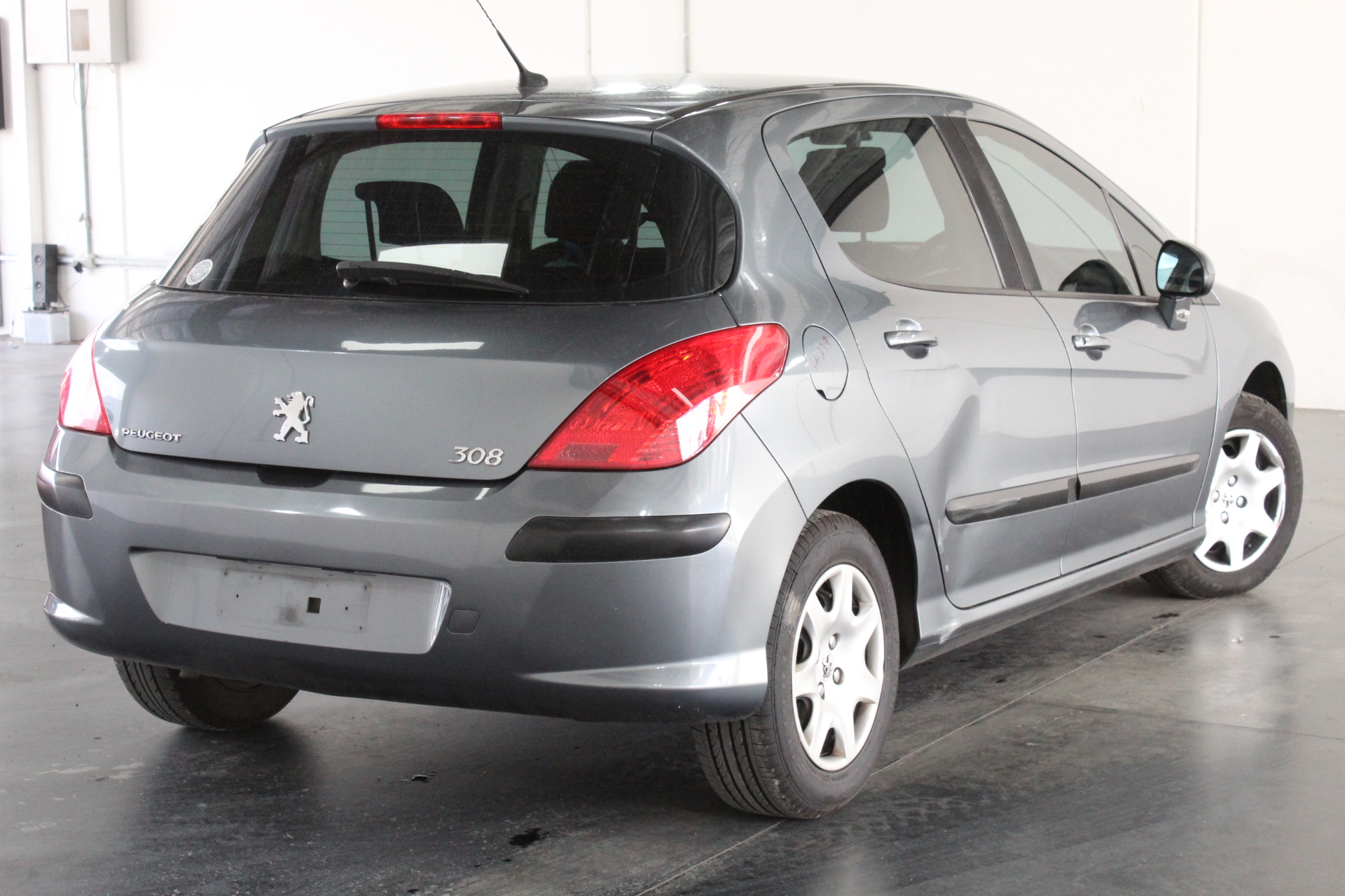 2023 $2 Matilda Light Green Coloured two dollar FIFA Soccer Coin Queen New