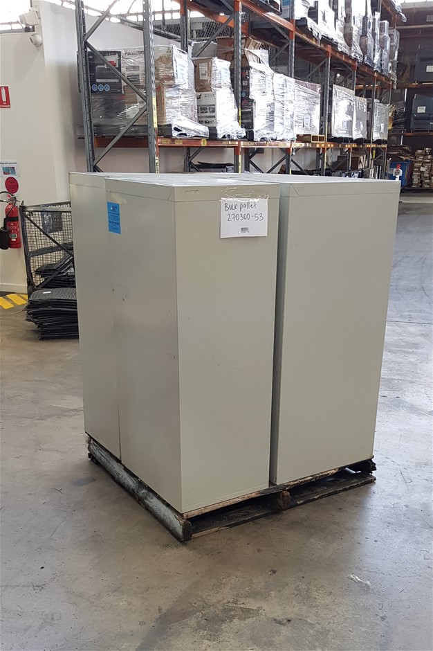 2016 Toyota Camry ALTISE HYBRID AVV50R CVT Sedan