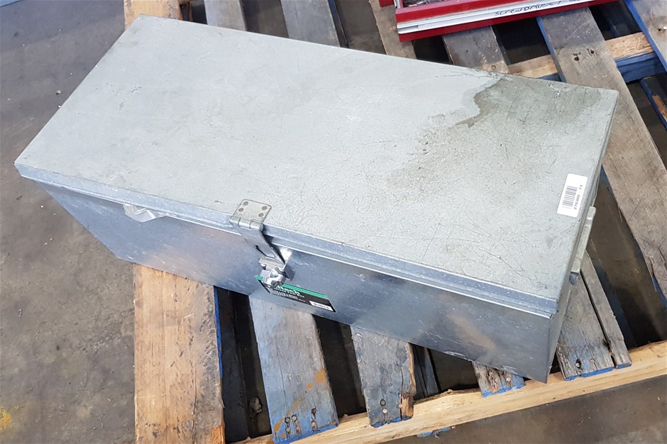 7-8mm Potato Shape Pearl with Real Platinum Plated Necklace