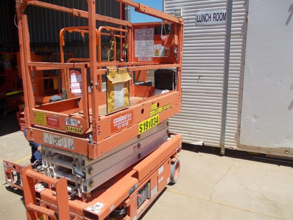 2011 Suzuki Kizashi FR CVT Sedan
