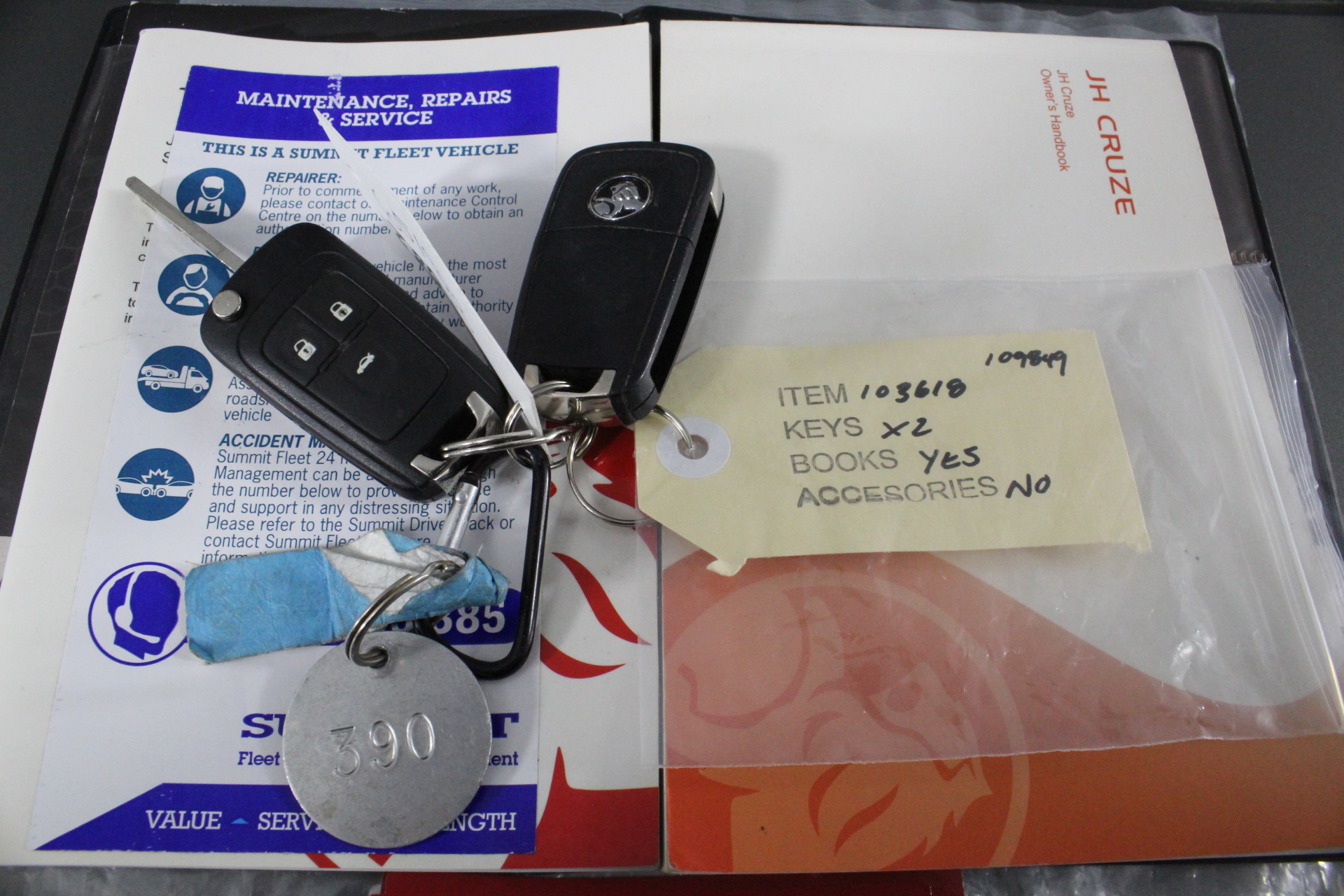 Pierre Armand Vin De France Pinot Noir 2024 (6x 750mL), France.