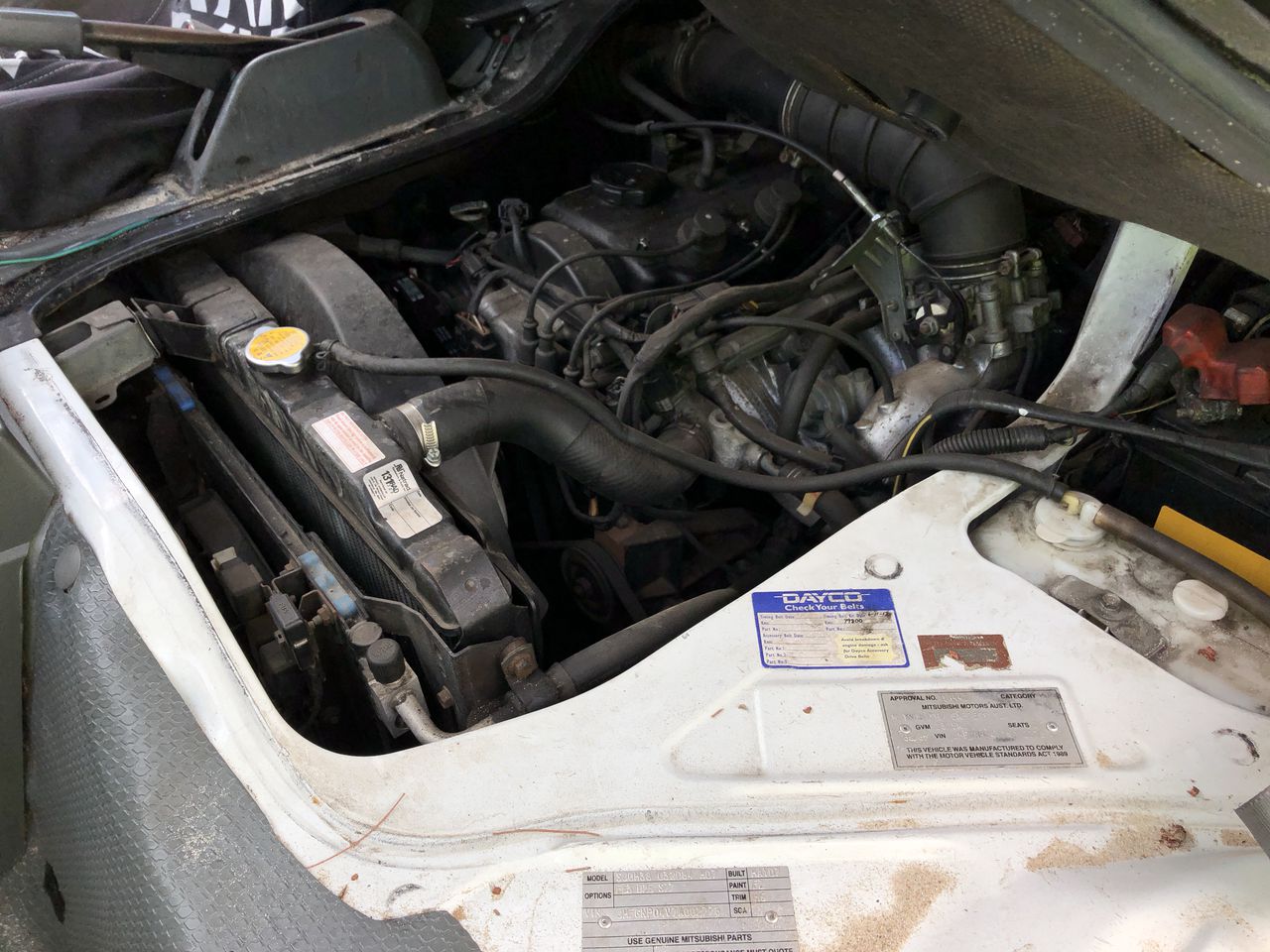 One Kilo of Australia KGV/King George VI/Queen Elizabeth Mix Date